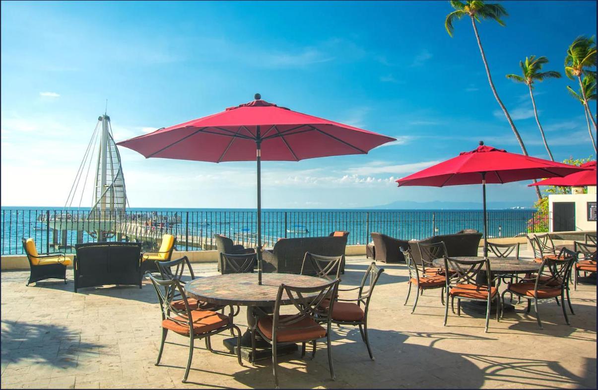 Hotel Delfin Vista Pier Beach Front Puerto Vallarta Exterior photo